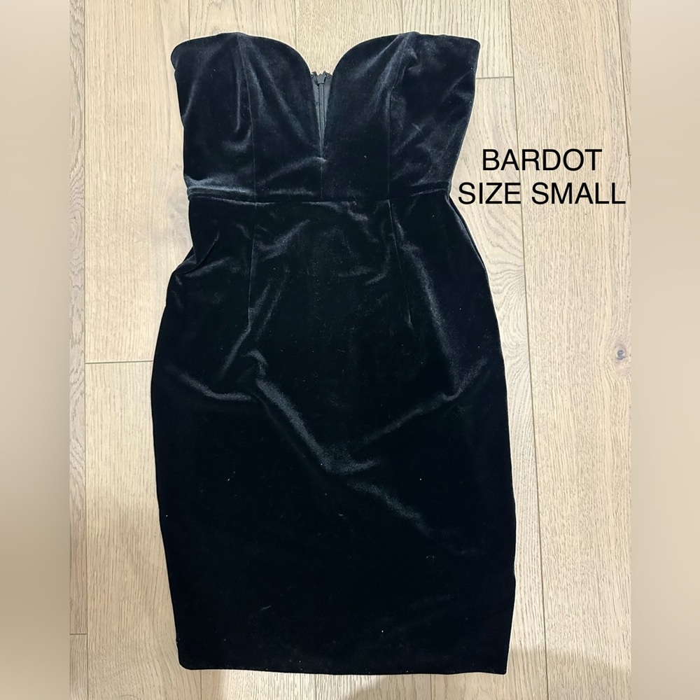 Bardot Elegant Black Strapless Dress